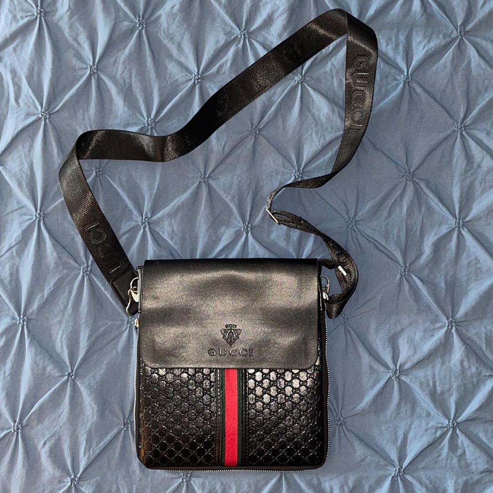 Purse - No Name Brand